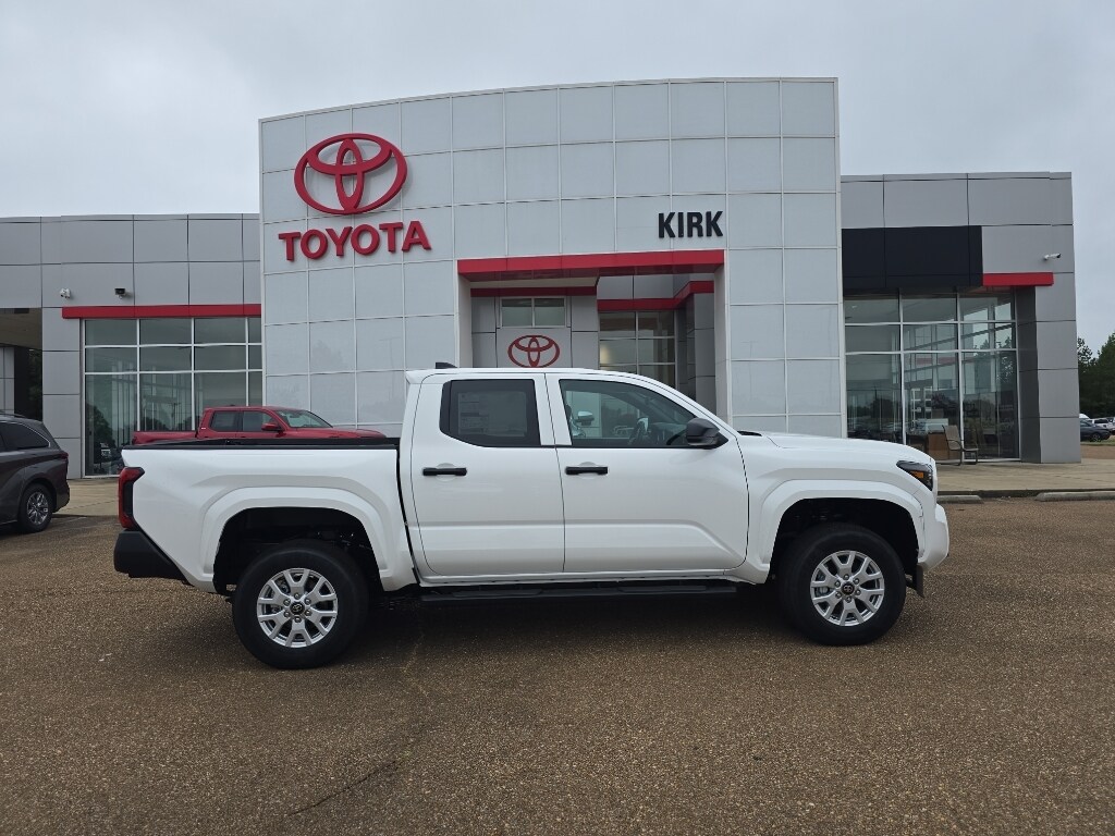 New 2026 Toyota Tacoma SR Truck Double Cab