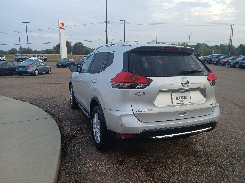 Used 2018 Nissan Rogue SV SUV