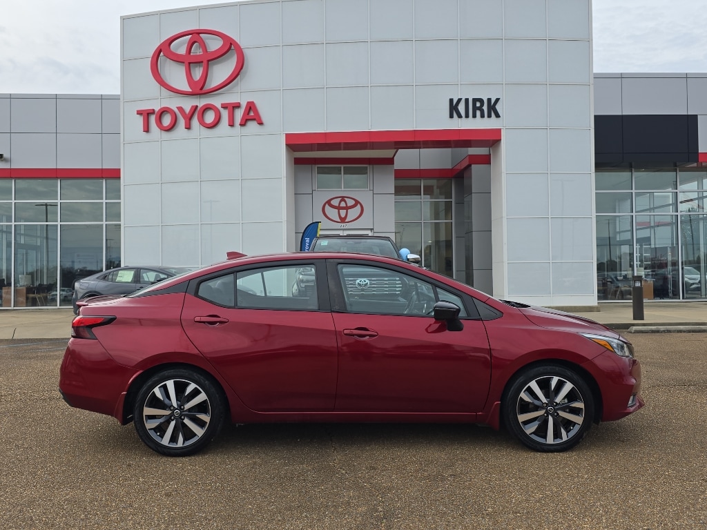 Used 2021 Nissan Versa 1.6 SR Sedan