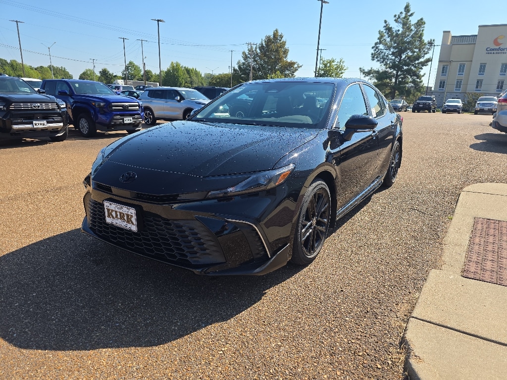 New 2026 Toyota Camry SE Sedan