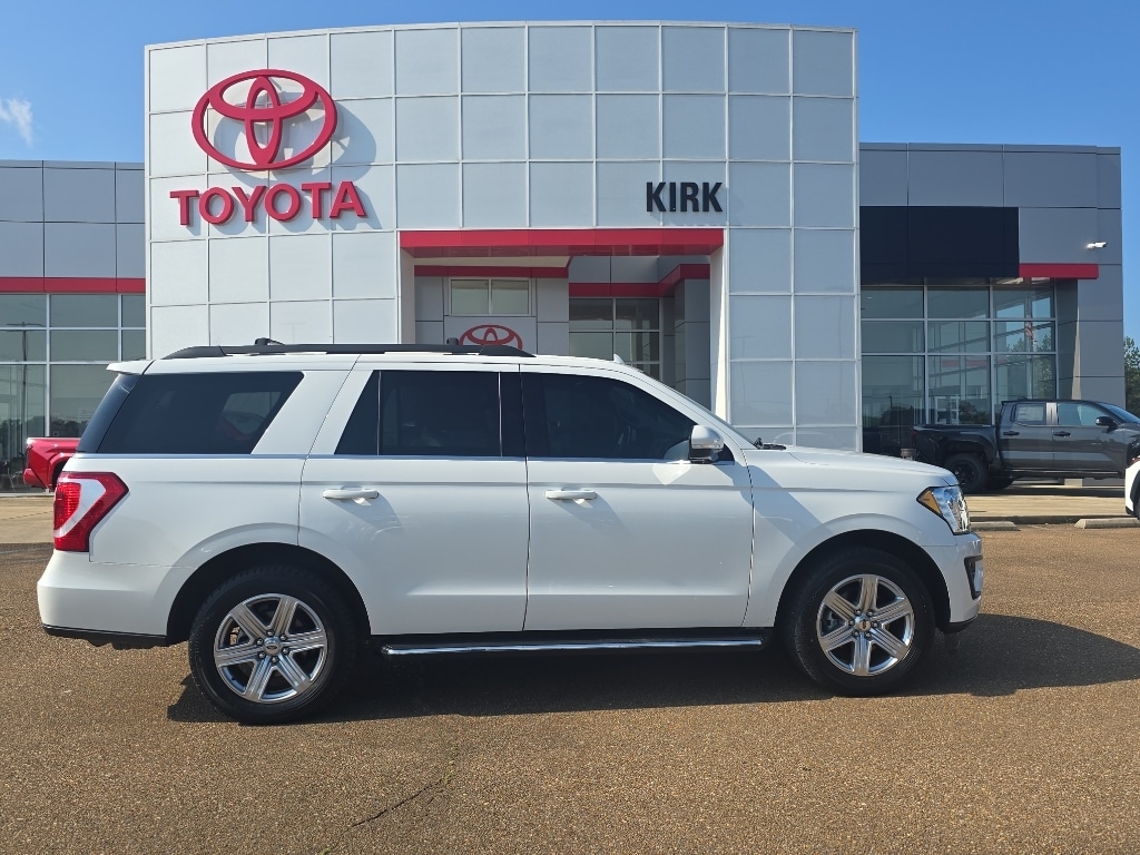Used 2020 Ford Expedition XLT SUV