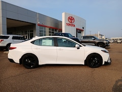 2025 Toyota Camry SE Sedan