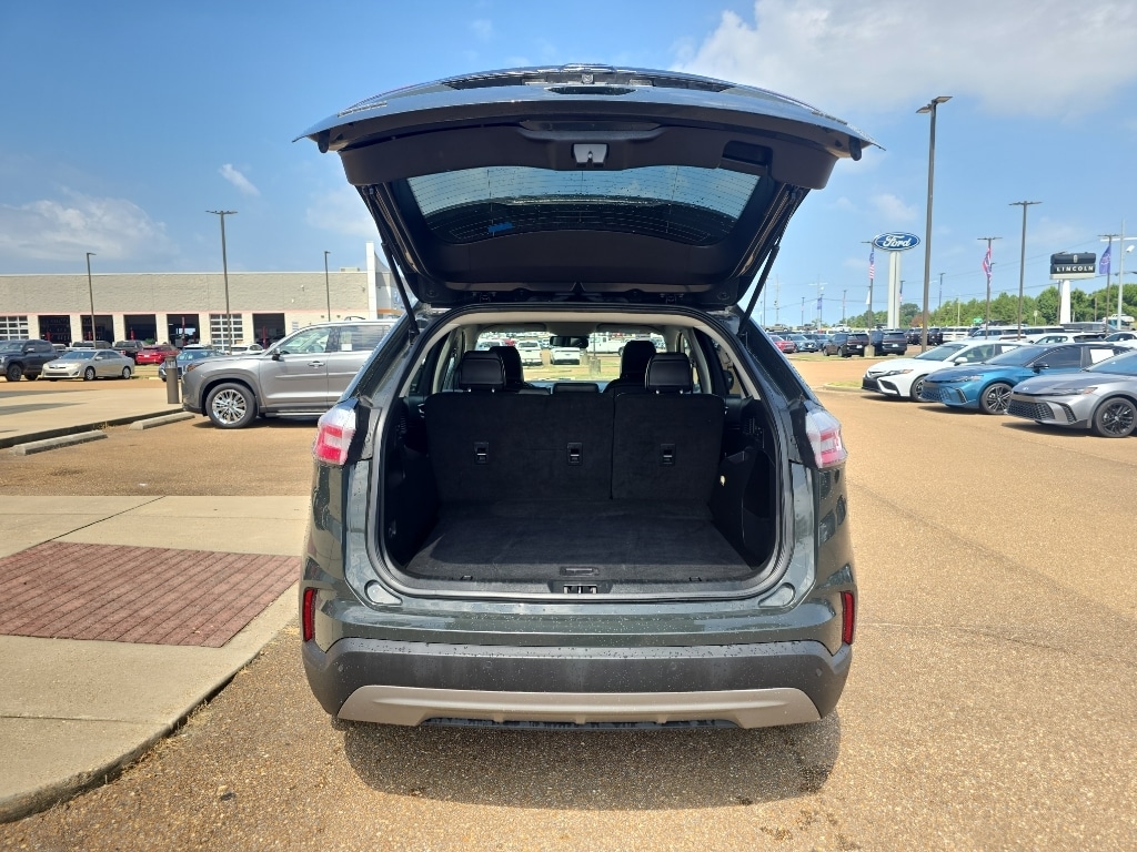 Used 2024 Ford Edge SEL SUV