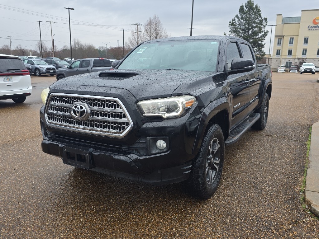 Used 2017 Toyota Tacoma TRD Sport V6 Truck Double Cab