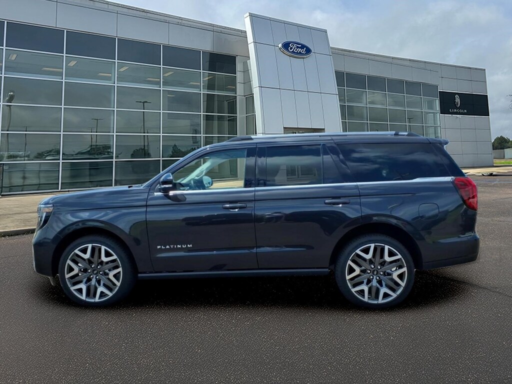 New 2027 Ford Expedition Platinum Wagon .