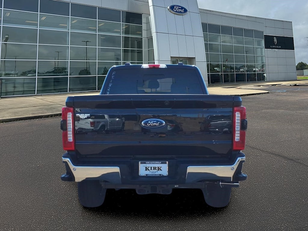 New 2026 Ford F-250 Lariat Crew Cab