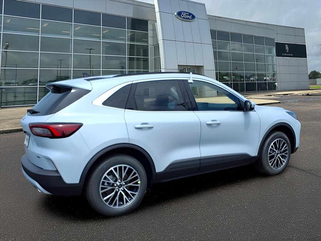New 2025 Ford Escape Phev SUV