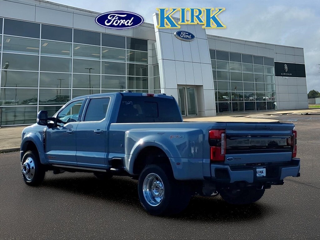 New 2026 Ford F-450 Platinum Crew Cab