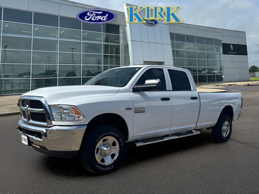 Used 2018 RAM Ram 3500 Pickup Tradesman with VIN 3C63R3GJ7JG208139 for sale in Grenada, MS