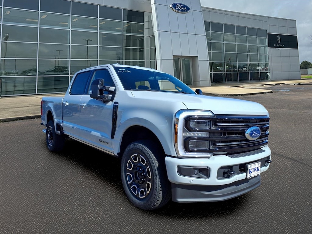 New 2026 Ford F-250 Platinum Crew Cab