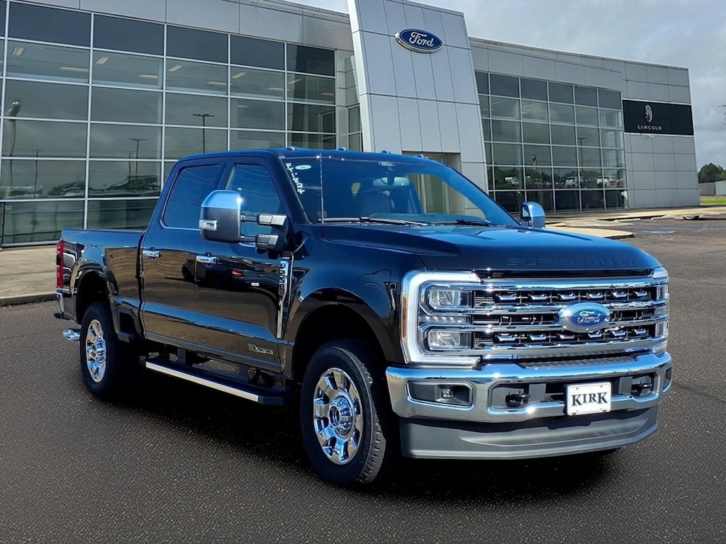 New 2026 Ford F-250 Lariat Crew Cab