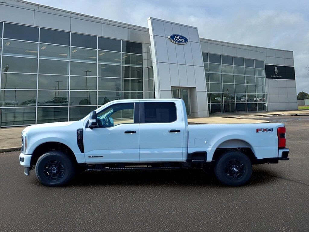 New 2026 Ford F-350 XL Crew Cab