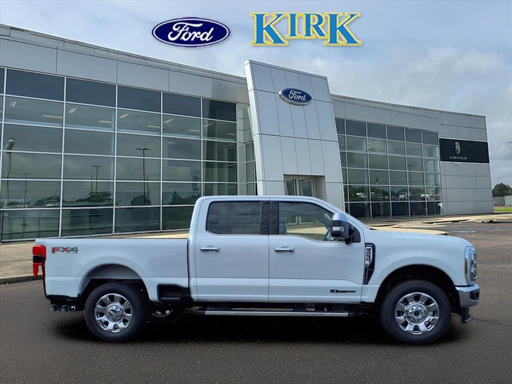 New 2026 Ford F-250 Lariat Crew Cab