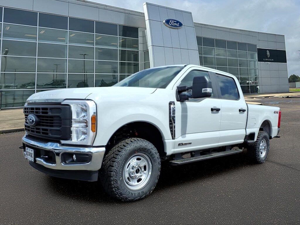 New 2026 Ford F-250 XL Crew Cab