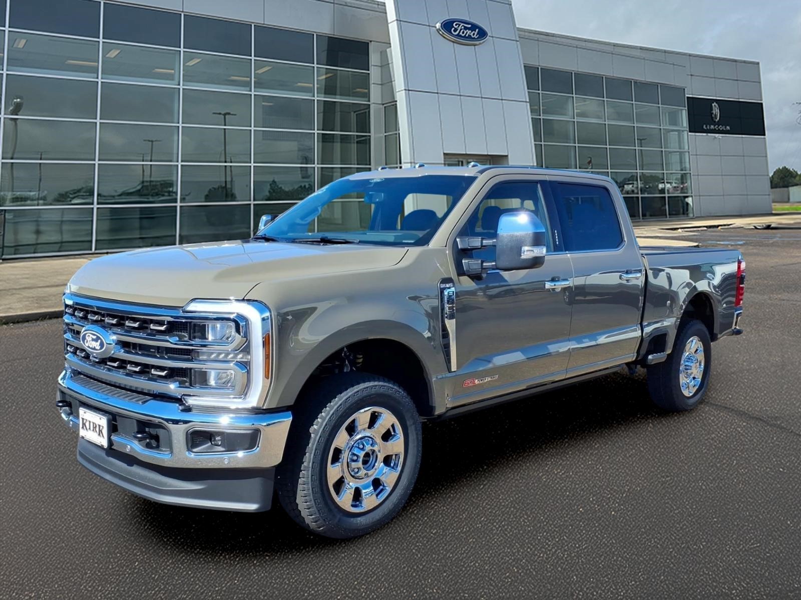2027 Ford F-350 King Ranch Crew Cab