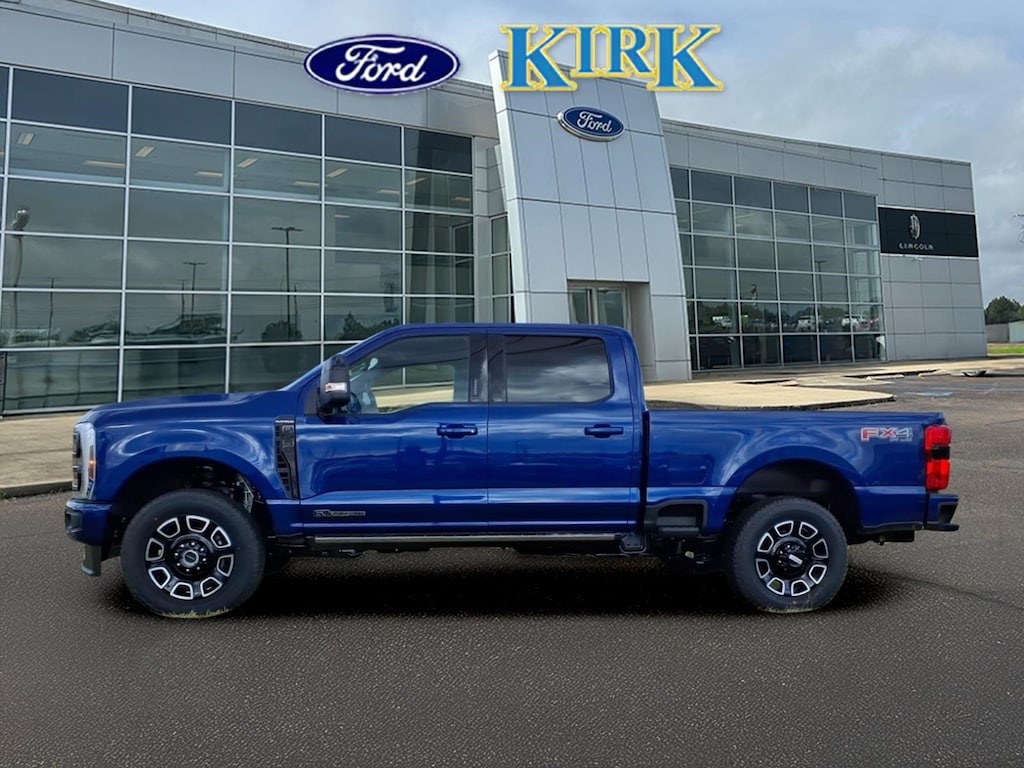 New 2026 Ford F-250 Platinum Crew Cab