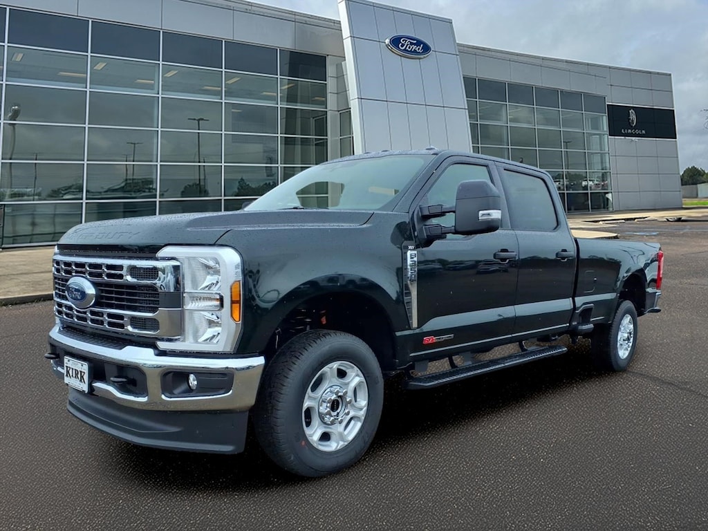 New 2026 Ford F-350 XLT Crew Cab