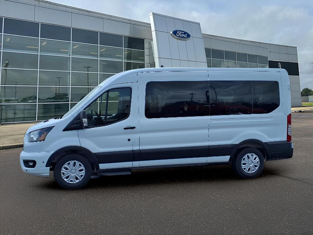 New 2025 Ford Transit Wagon XLT Wagon