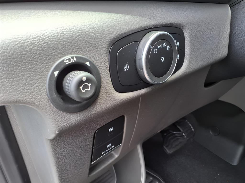 2025 Ford Transit Passenger Van XLT - Photo 29