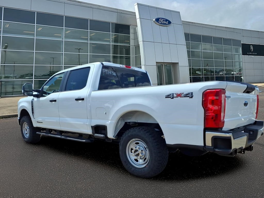 New 2026 Ford F-250 XL Crew Cab
