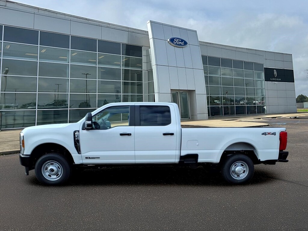 New 2026 Ford F-350 XL Crew Cab