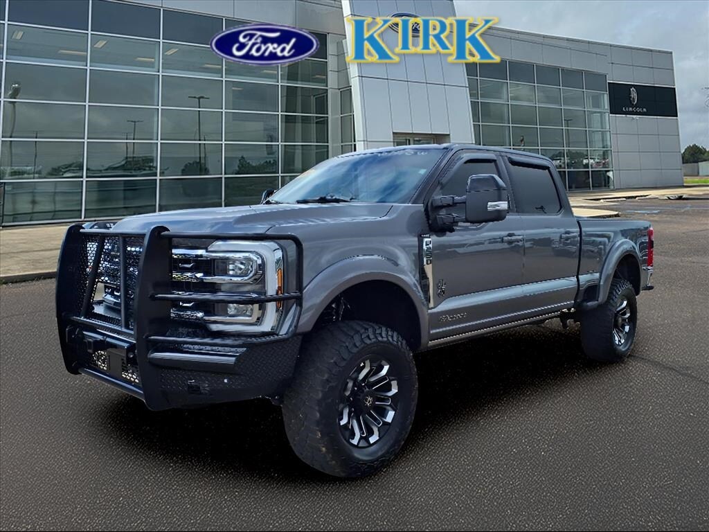 2024 Ford F-250 Lariat photo 2