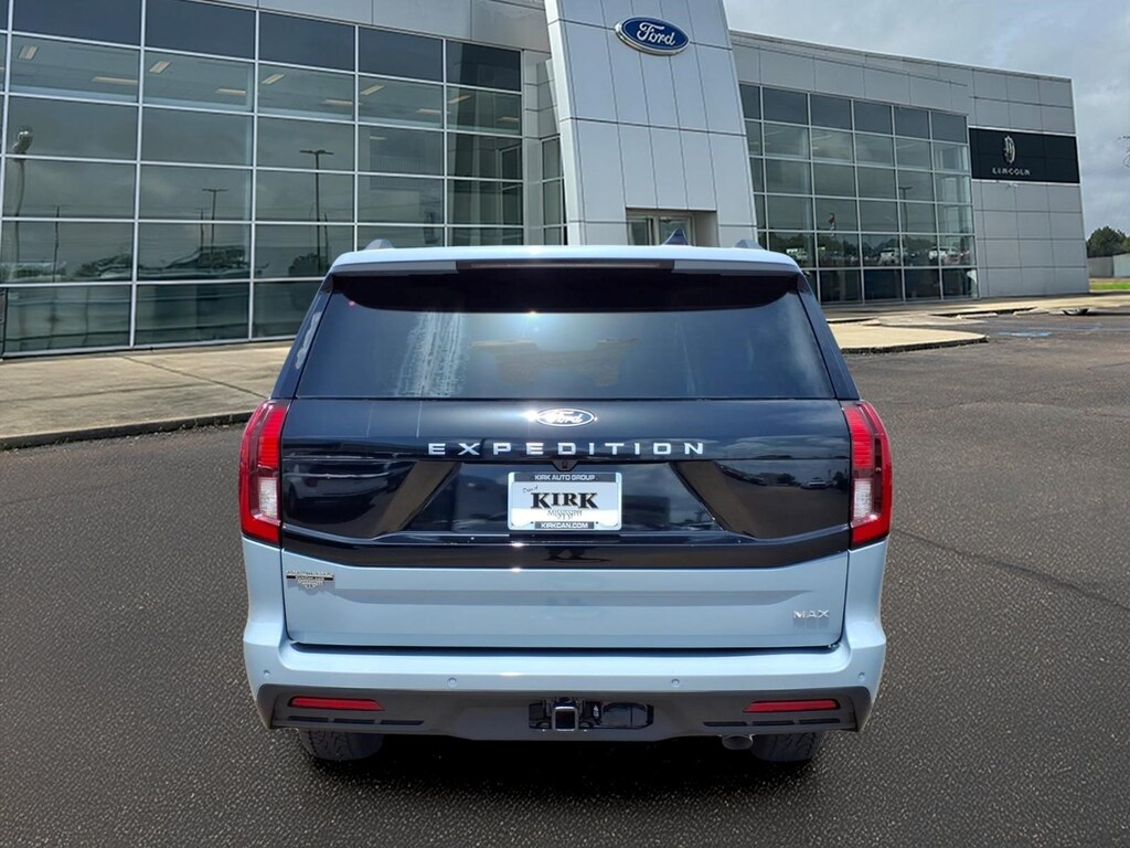 New 2027 Ford Expedition MAX Active Wagon .