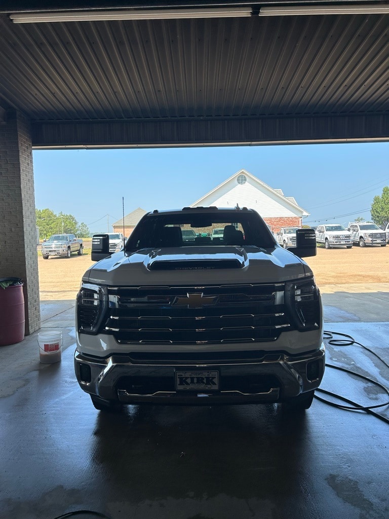 Used 2024 Chevrolet Silverado 3500HD LTZ with VIN 1GC4YUEY0RF383903 for sale in Grenada, MS