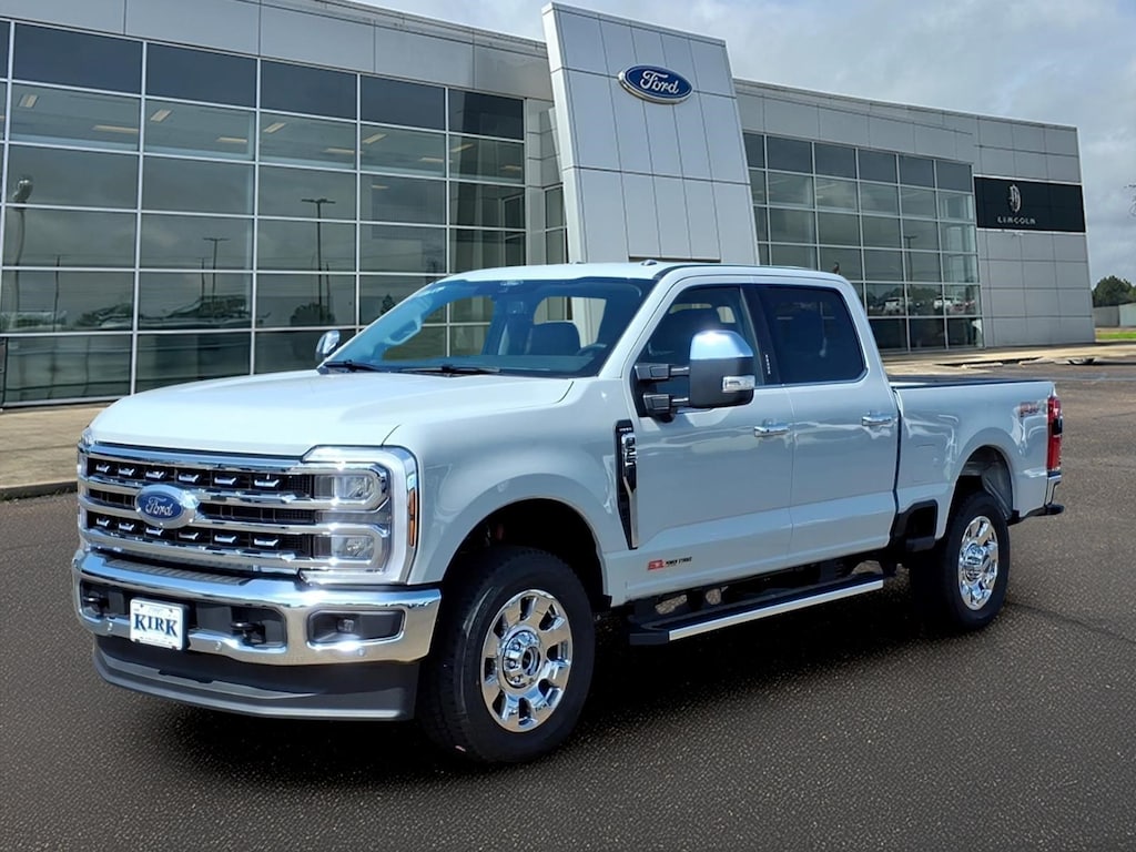 New 2026 Ford F-250 Lariat Crew Cab