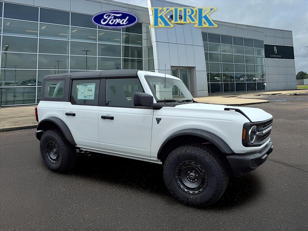 New 2025 Ford Bronco Base SUV