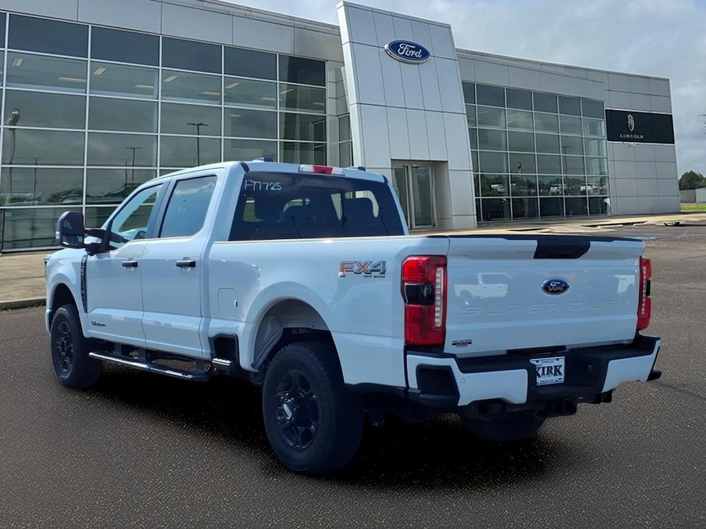 New 2026 Ford F-350 XL Crew Cab