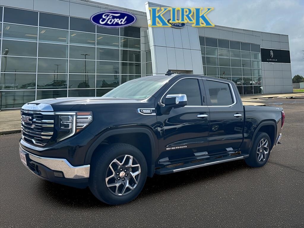 Used 2023 GMC Sierra 1500 SLT with VIN 1GTUUDE83PZ249717 for sale in Grenada, MS