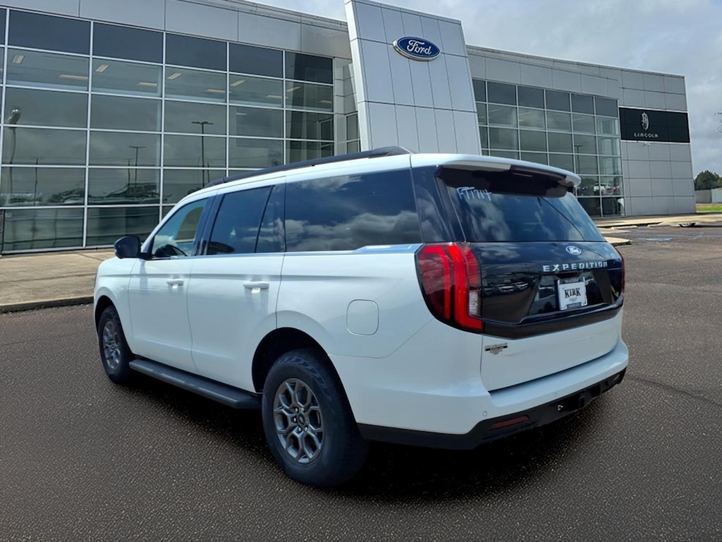 New 2027 Ford Expedition Active Wagon .