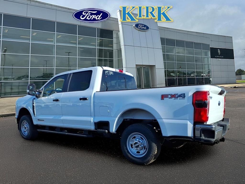 New 2026 Ford F-250 XL Crew Cab