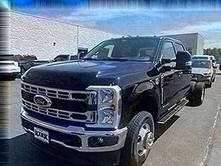 2024 Ford F-350 XLT Crew Cab