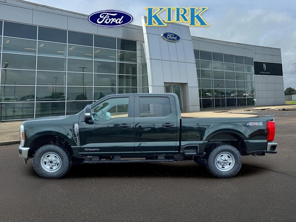 New 2026 Ford F-250 XL Crew Cab