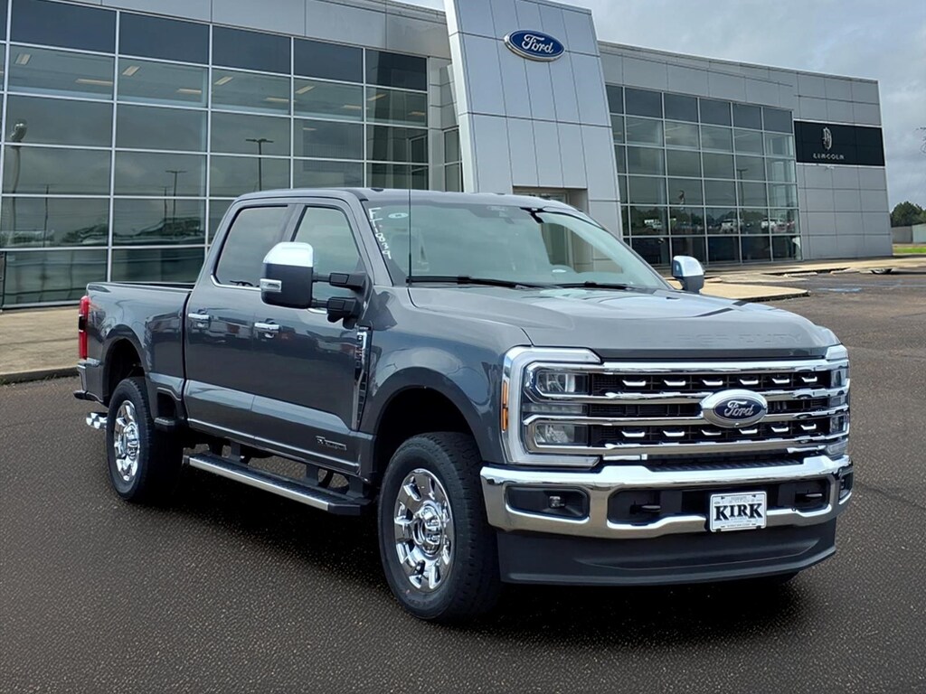 New 2026 Ford F-250 Lariat Crew Cab