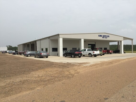grenada area ford auto body repair shop kirk auto company s collision repair center