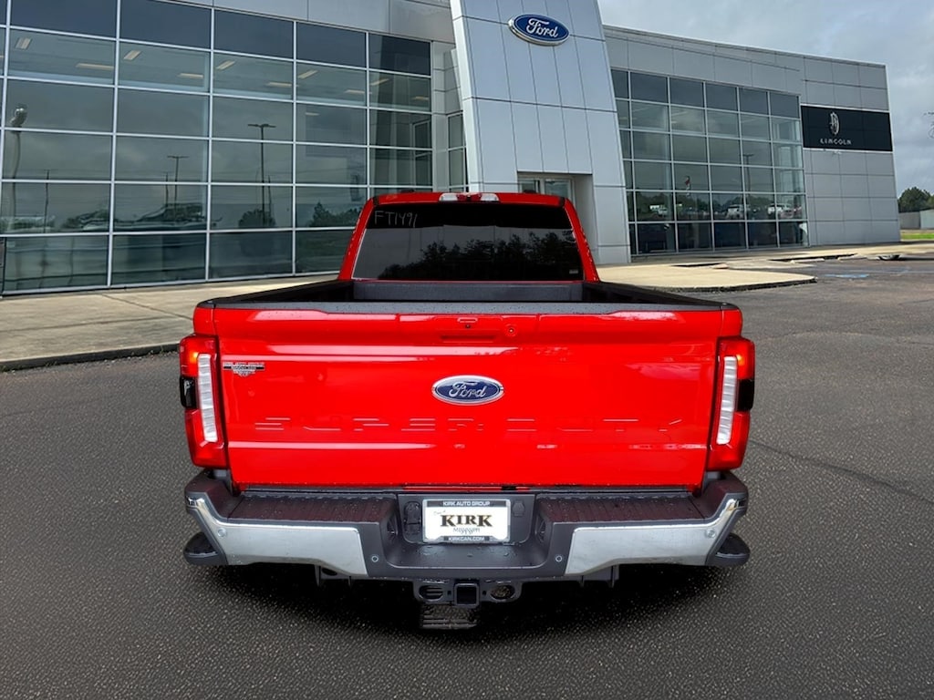 New 2026 Ford F-250 Lariat Crew Cab