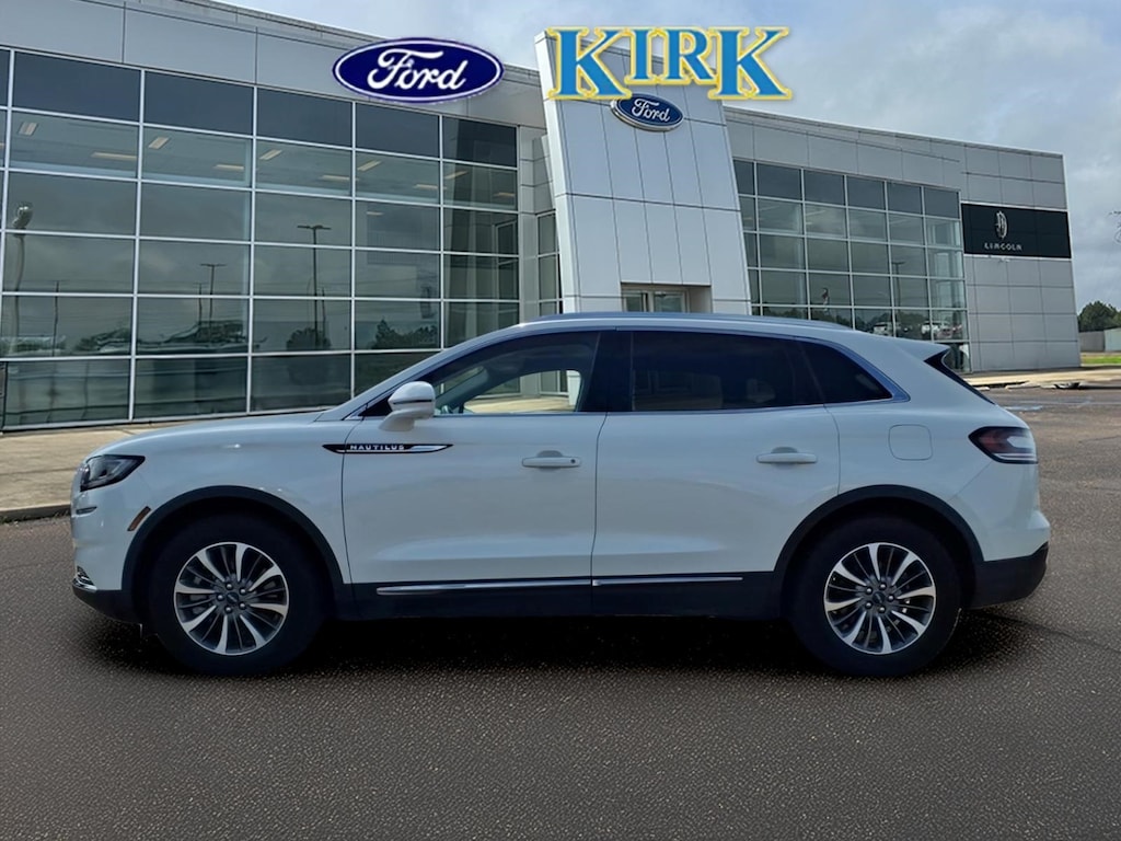 Used 2023 Lincoln Nautilus Standard Sport Utility