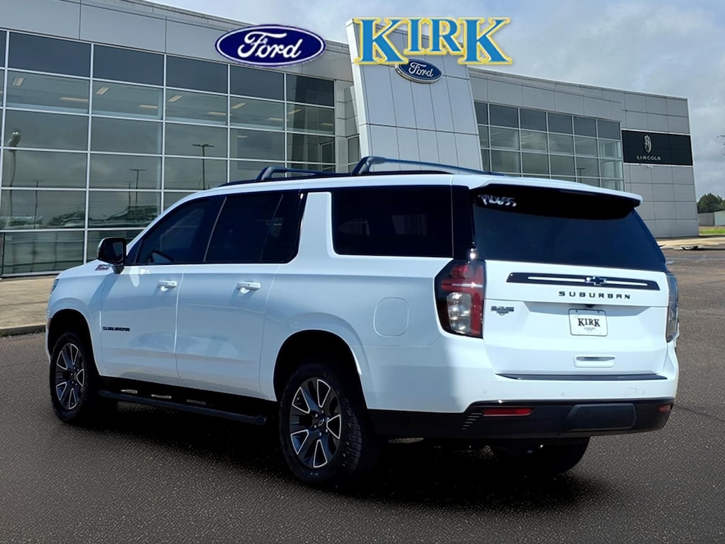 Used 2024 Chevrolet Suburban Z71 Sport Utility