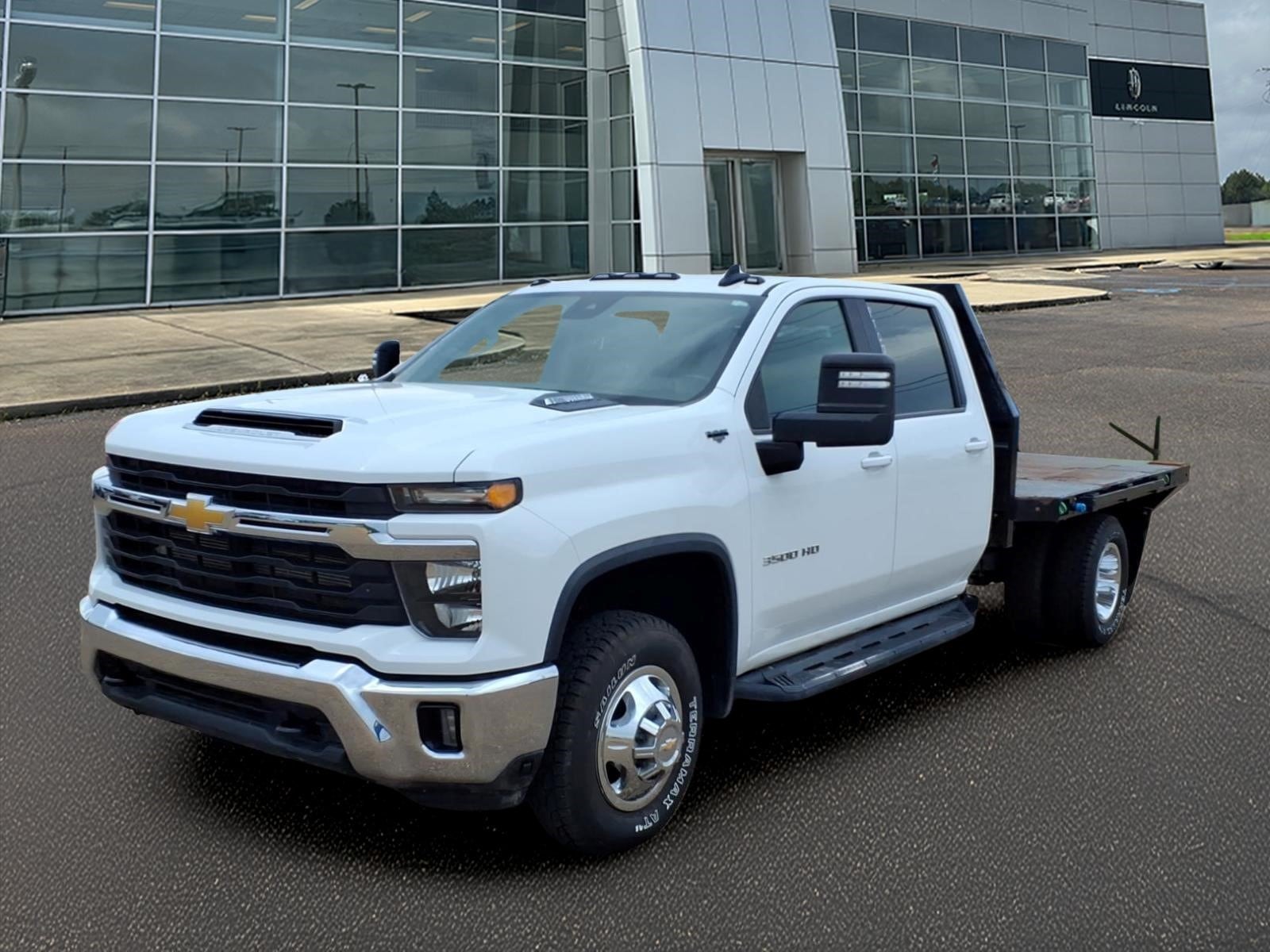 2024 Chevrolet Silverado 3500 Chassis Cab