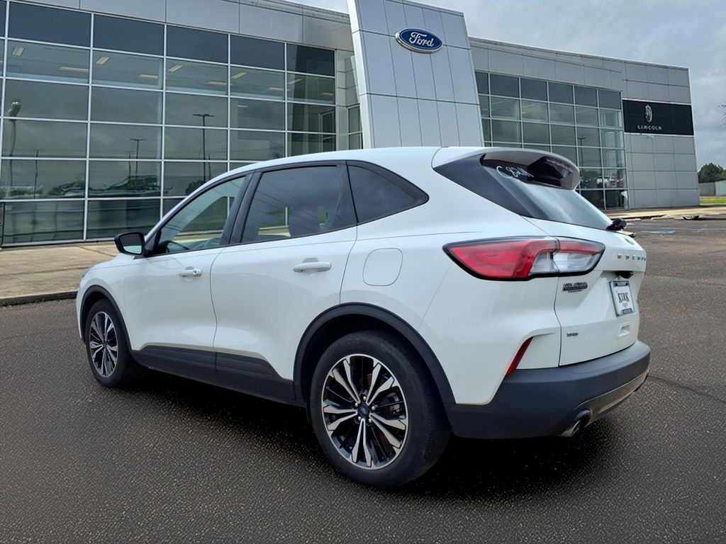 Used 2022 Ford Escape SE Sport Utility