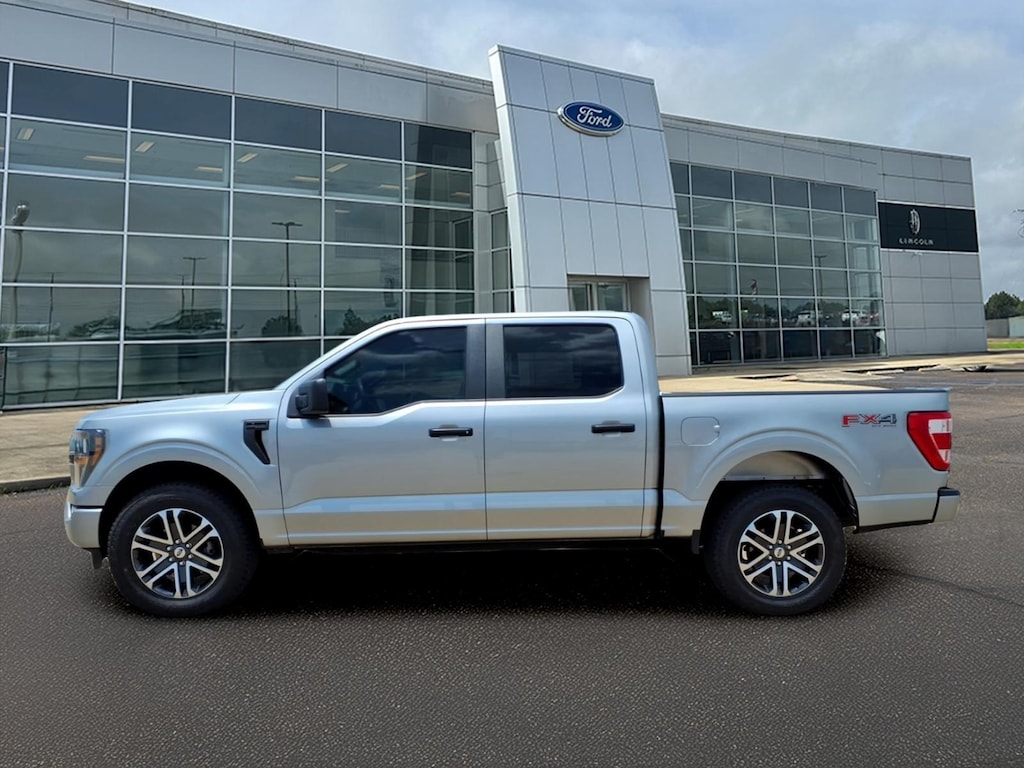 Used 2023 Ford F-150 XL Crew Cab