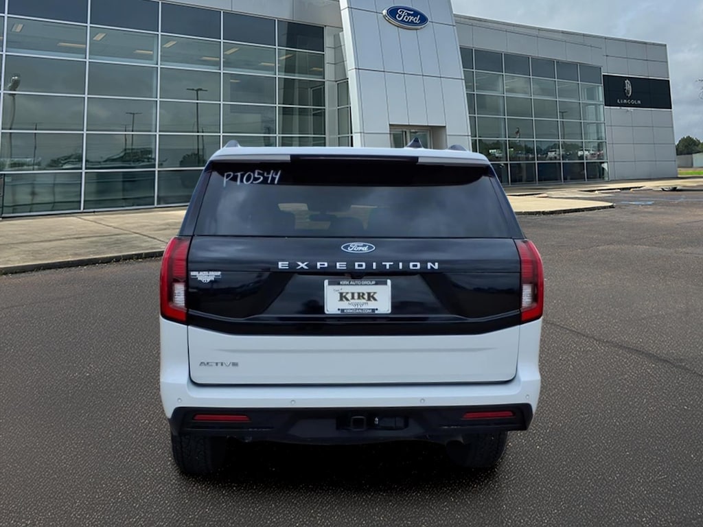 Used 2025 Ford Expedition Active Sport Utility