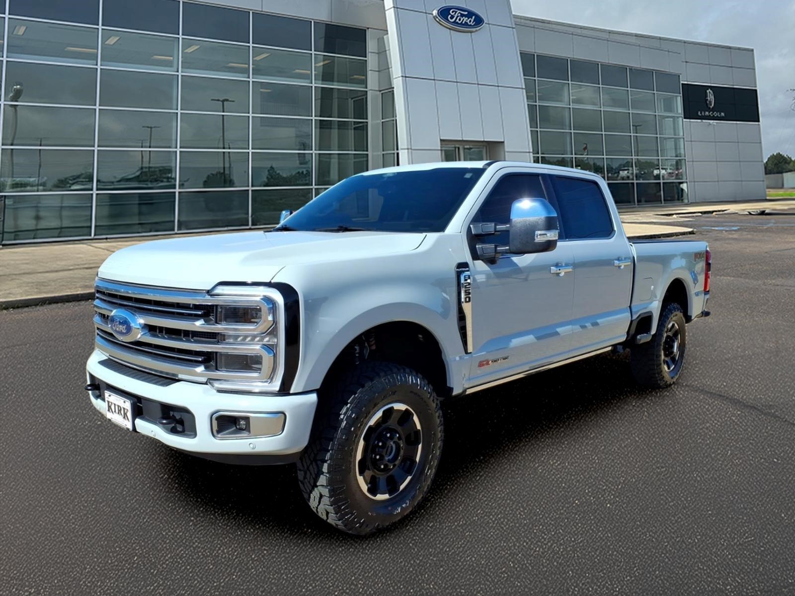 Used 2025 Ford F-250 Platinum Crew Cab