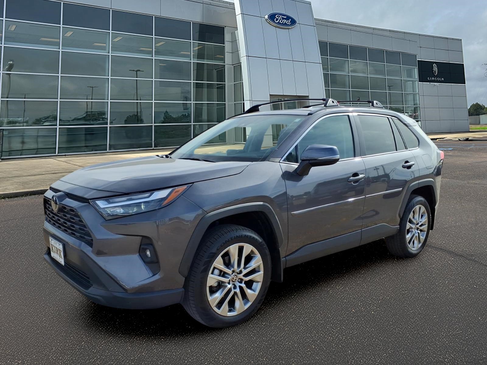 2024 Toyota RAV4 XLE Premium