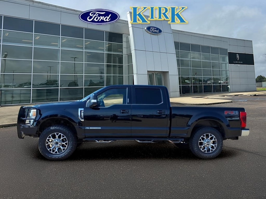 Used 2022 Ford F-250 Lariat Crew Cab