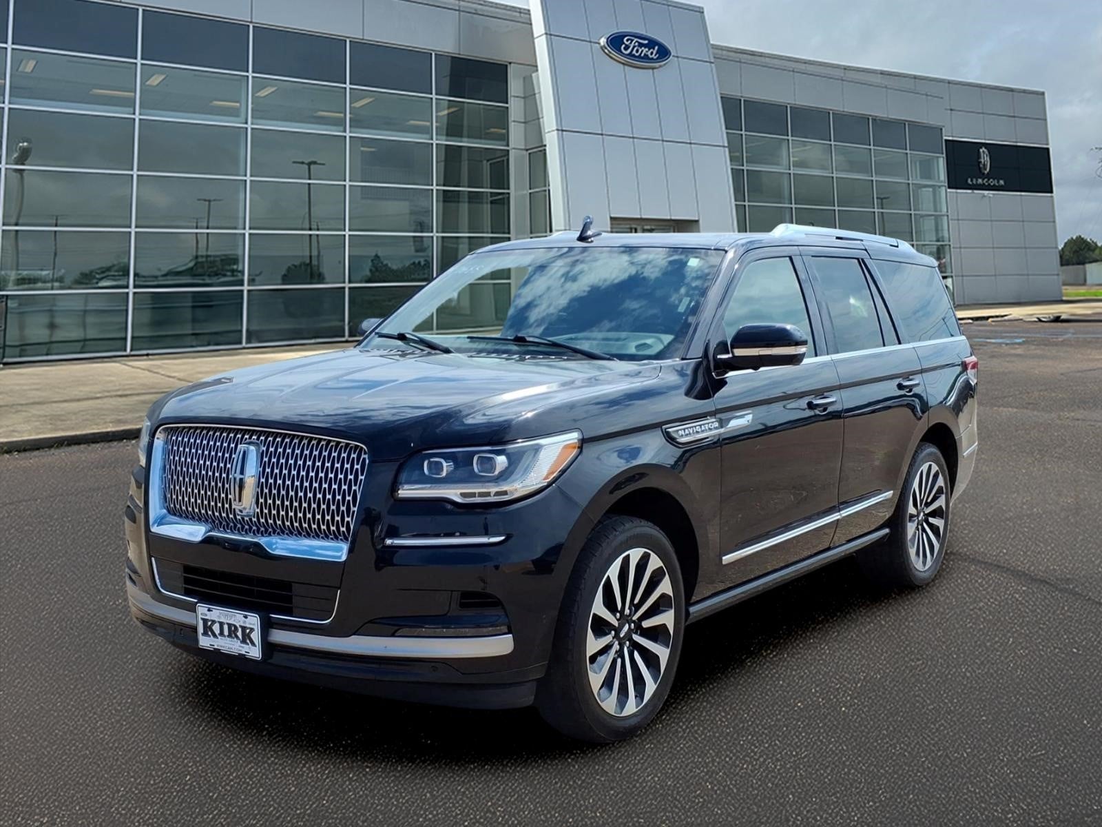 2023 Lincoln Navigator