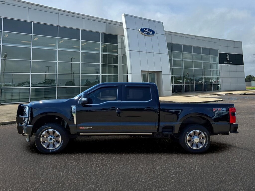Used 2025 Ford F-250 King Ranch Crew Cab